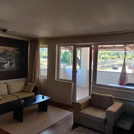 Apartment Luxury And Spacious In Front Of Gondola