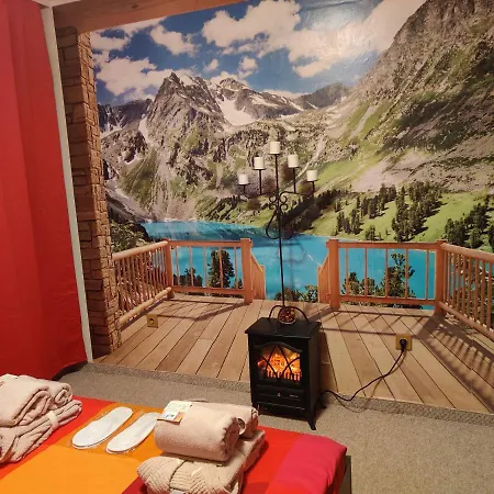 Apartment Luxury And Spacious In Front Of Gondola *