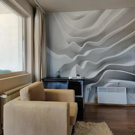 Apartment Luxury And Spacious In Front Of Gondola